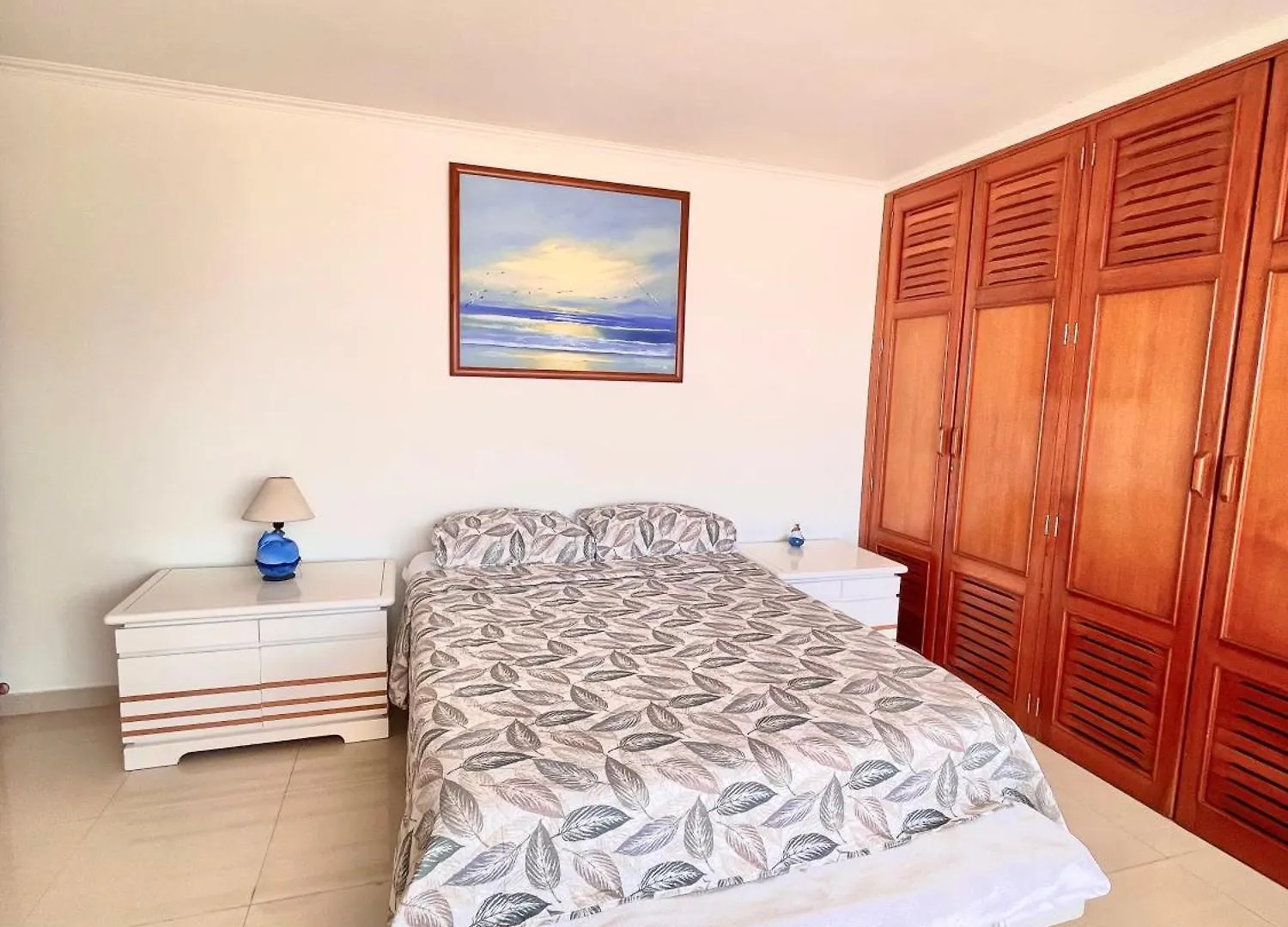 Apartamento Con Terraza En Playa Grande Catia La Mar Venezuela