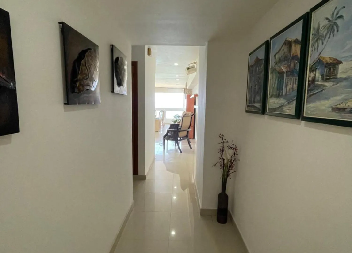 Apartamento Con Terraza En Playa Grande Catia La Mar Apartment